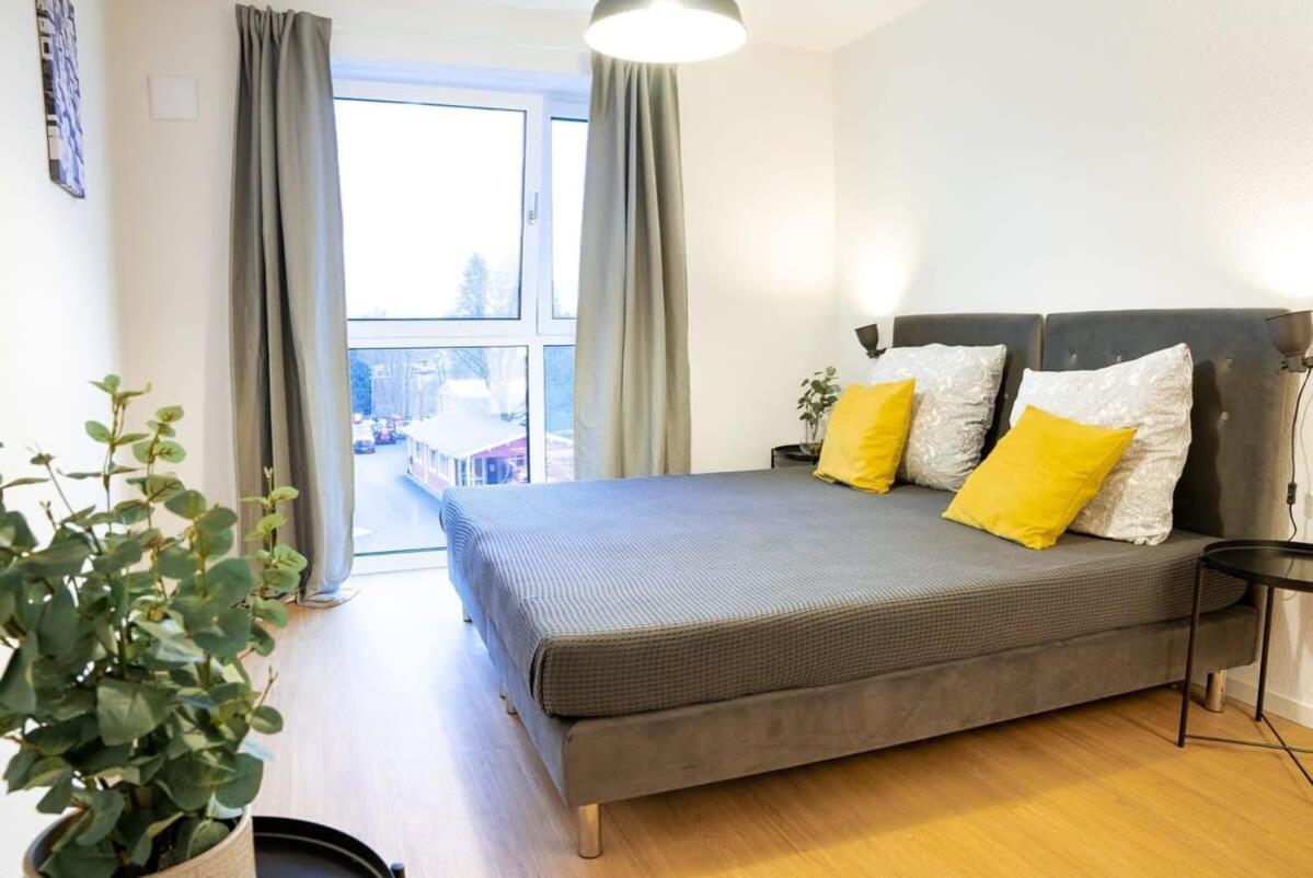 Four Bedroom In Urban Location Hamburg Dış mekan fotoğraf